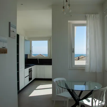 Lägenhet La Rosantica Marcelli