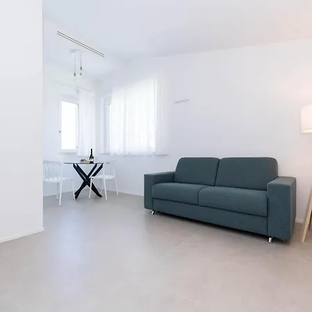 Apartment La Rosantica